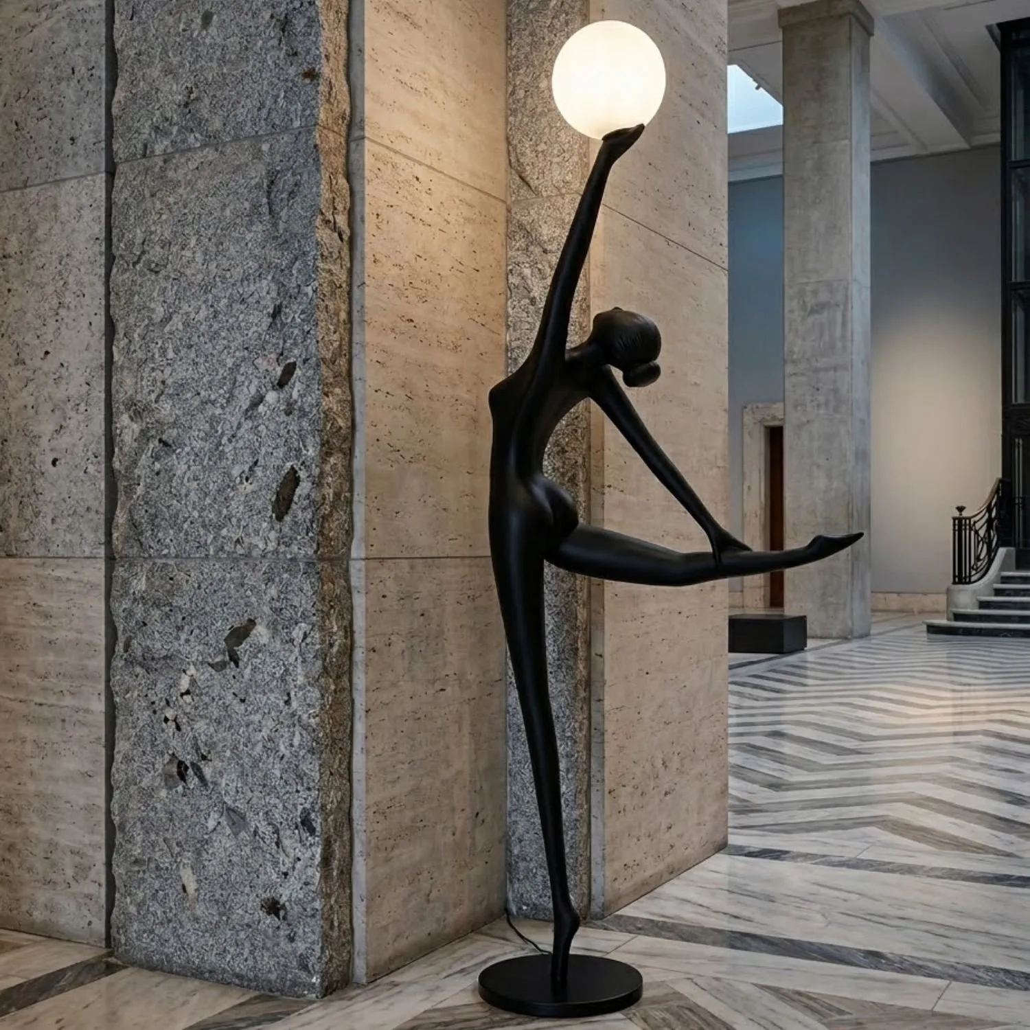 Lampa podłogowa WOMAN BALLERINA czarna 215 cm - obrazek 3