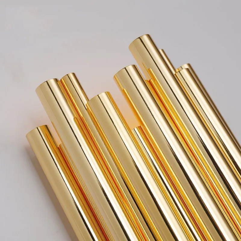 Lampa ścienna TUBO GOLD 50 cm- nowoczesny metalowy kinkiet do salonu - obrazek 3