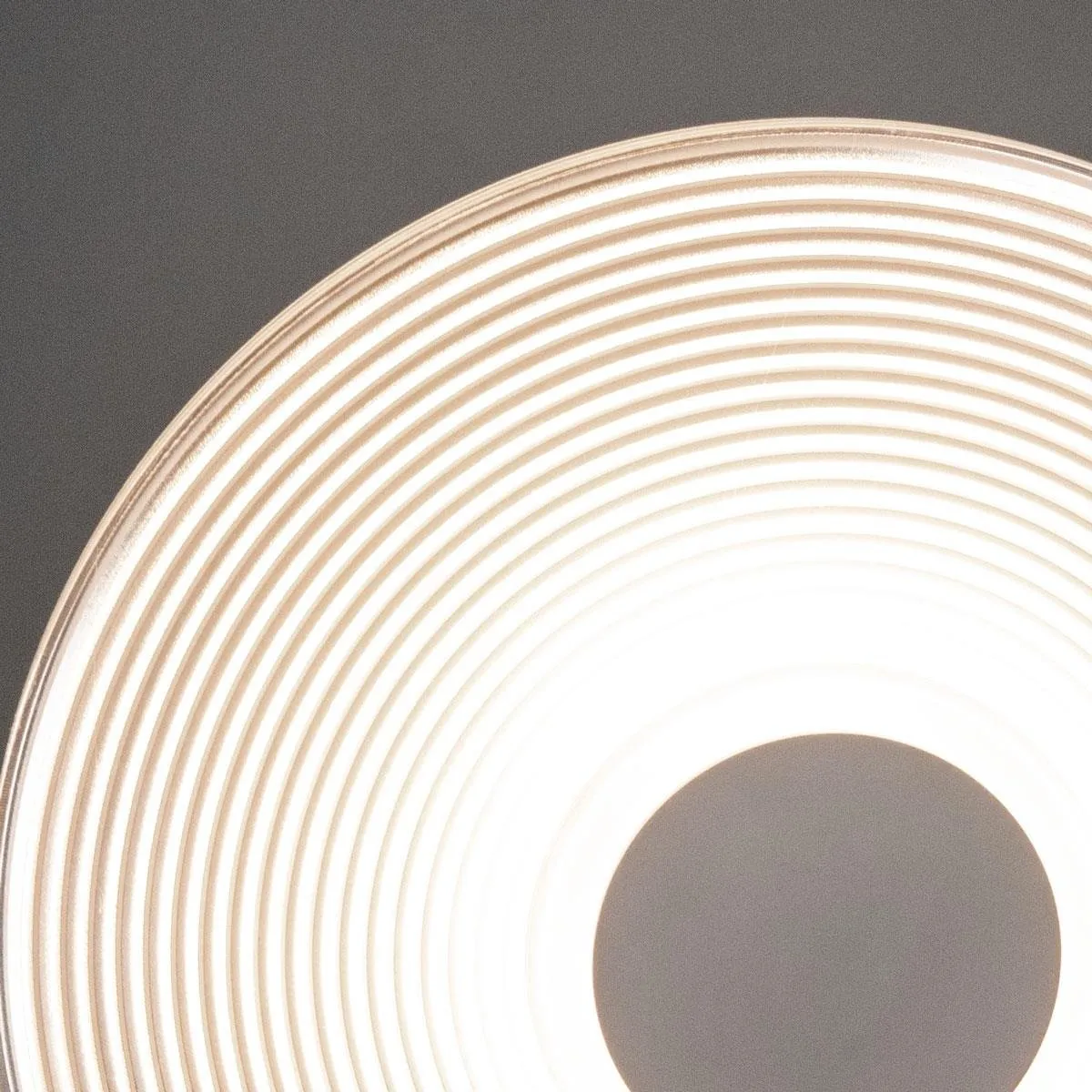 Mimalistyczna lampa wisząca LED – VINYL 3 - obrazek 3