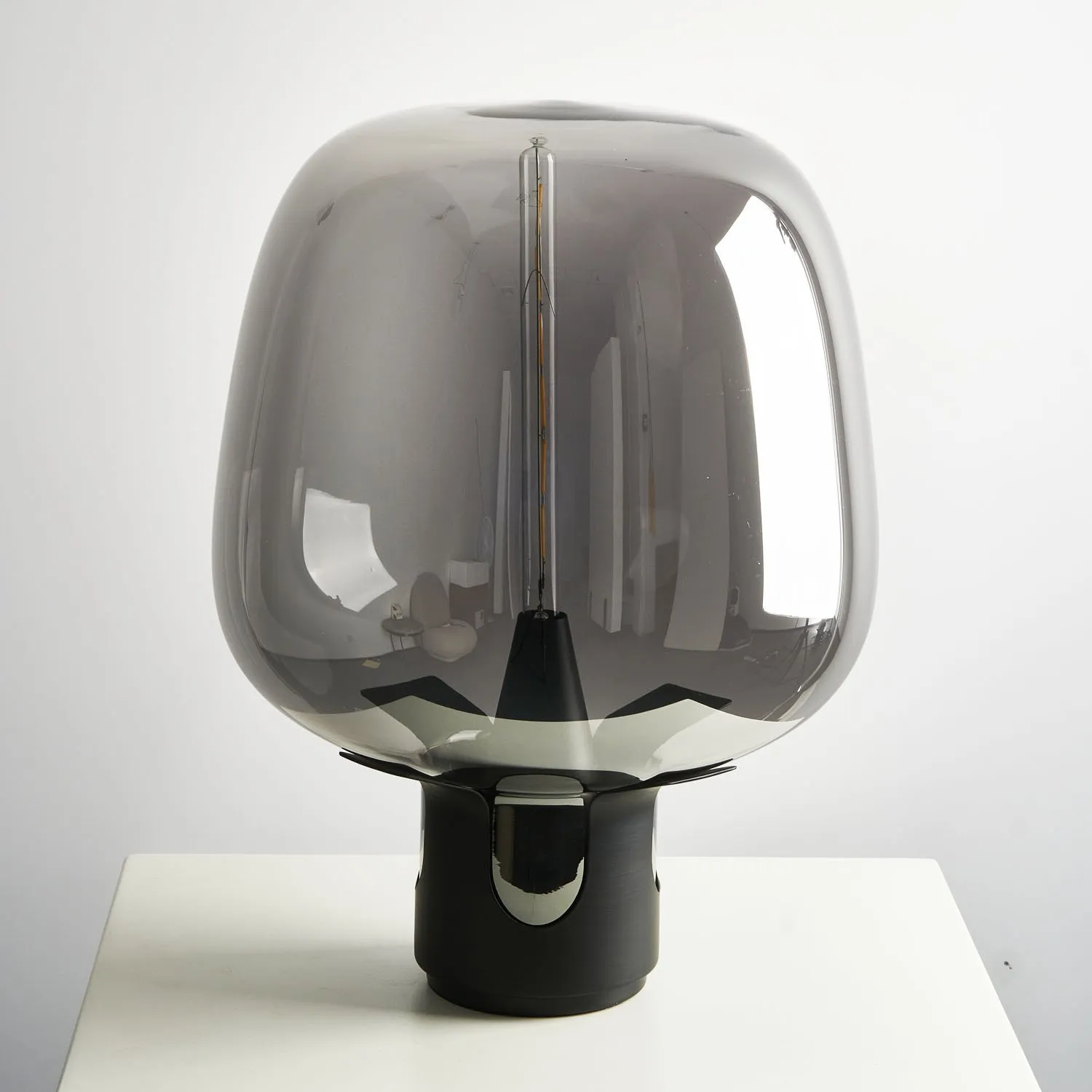 Lampa stołowa FATA czarna 35 *46 cm - obrazek 4