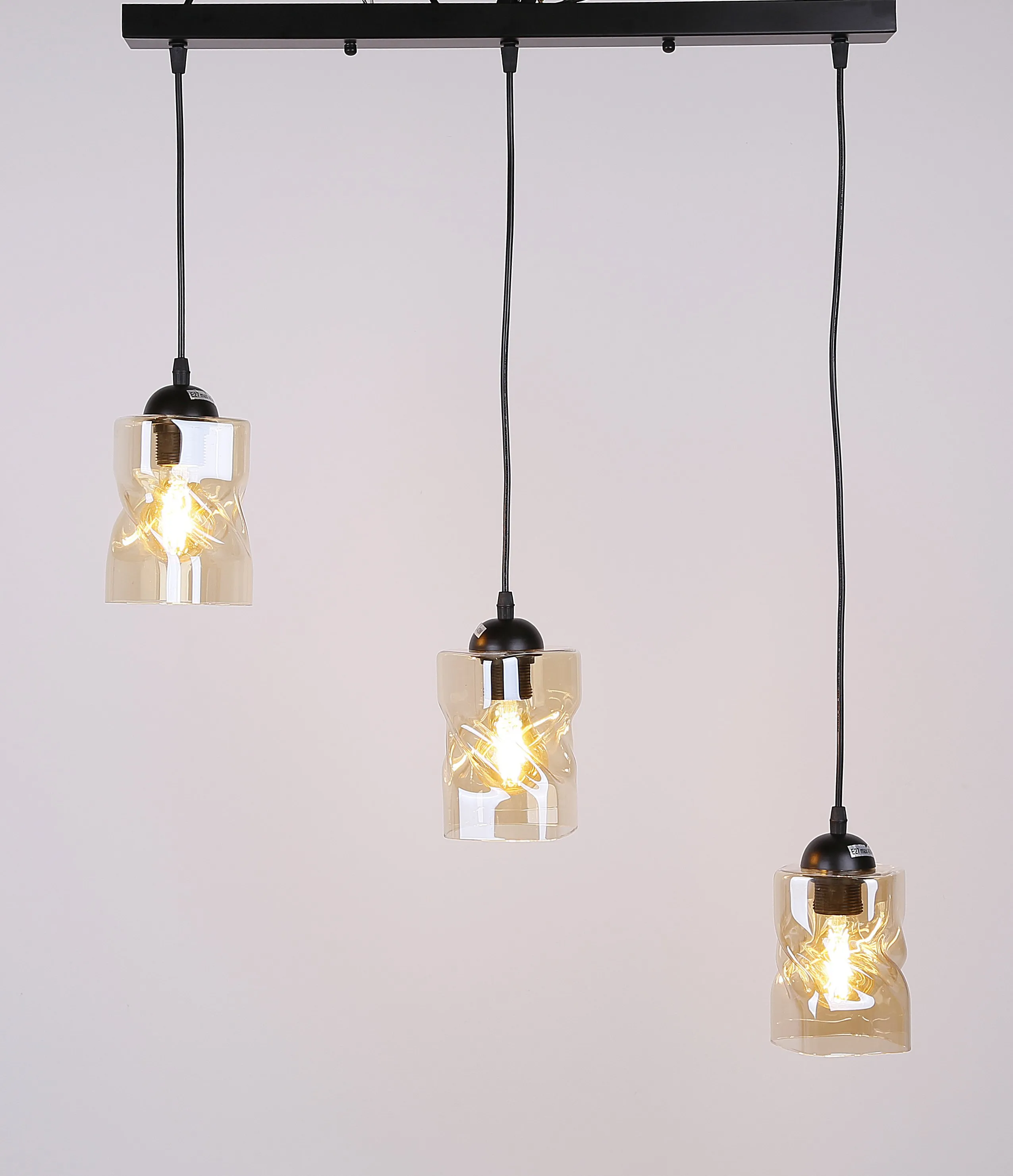 Felis lampa wisząca czarny 3x60w e27 klosz bursztynowy - obrazek 5