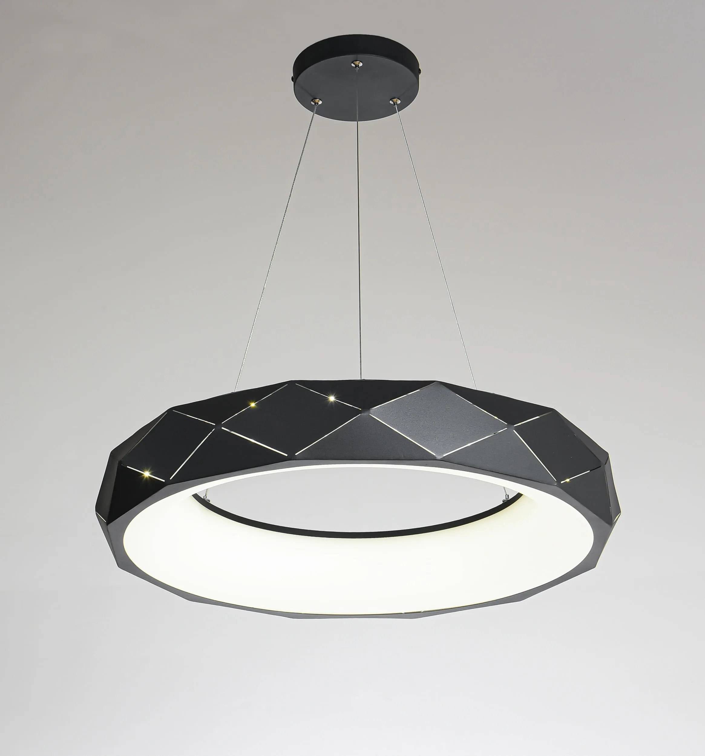 Lampa wisząca Reus czarna LED 4000K - obrazek 9
