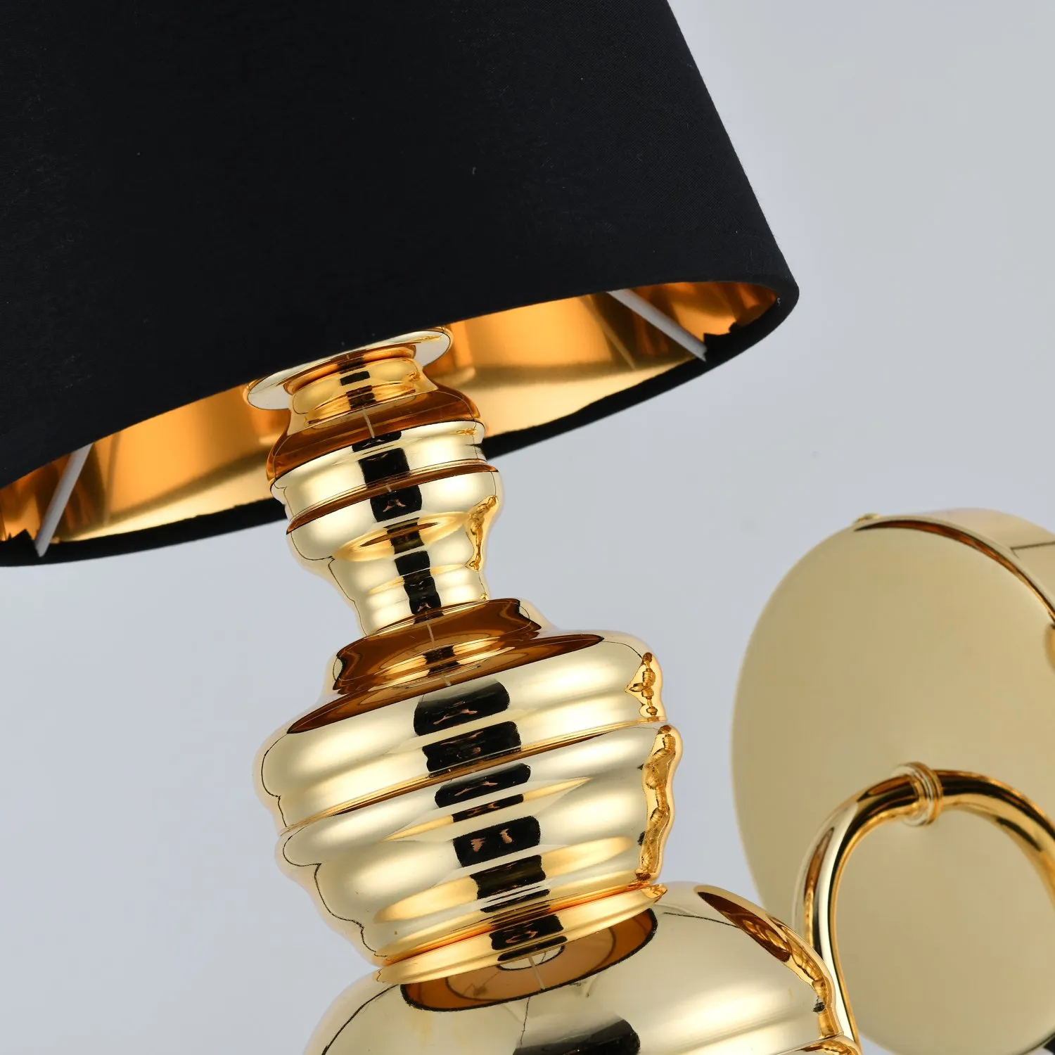 Lampa ścienna QUEEN złoto czarna 18 cm - obrazek 3