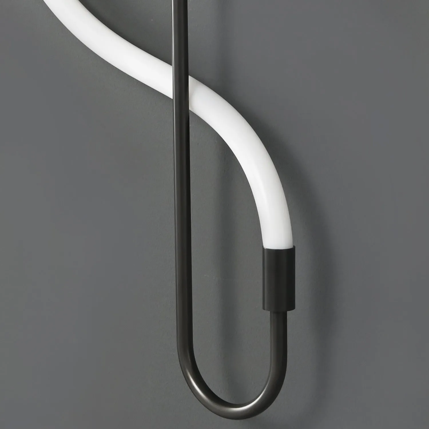 Lampa ścienna ESSA 90 cm - kinkiet LED, czarny - obrazek 5